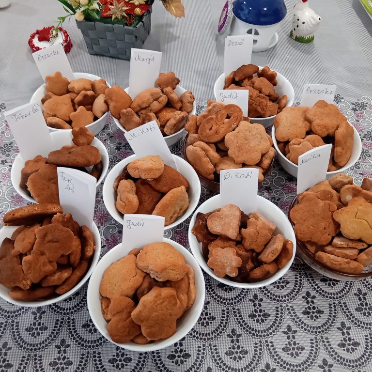 Mézeskalács sütés a Gondozó Házban