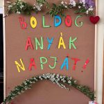 ANYÁK NAPJA
