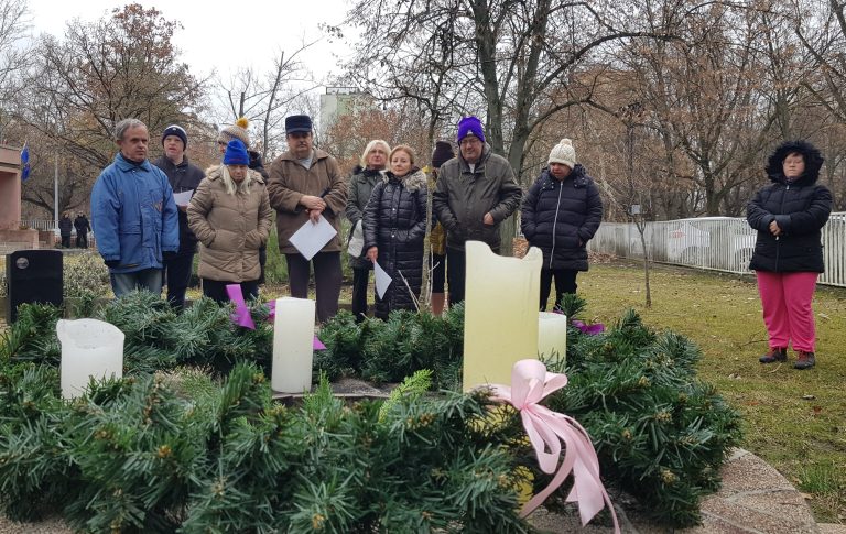 Szülői advent délután és első adventi gyertyagyújtás az ÉNO-ban