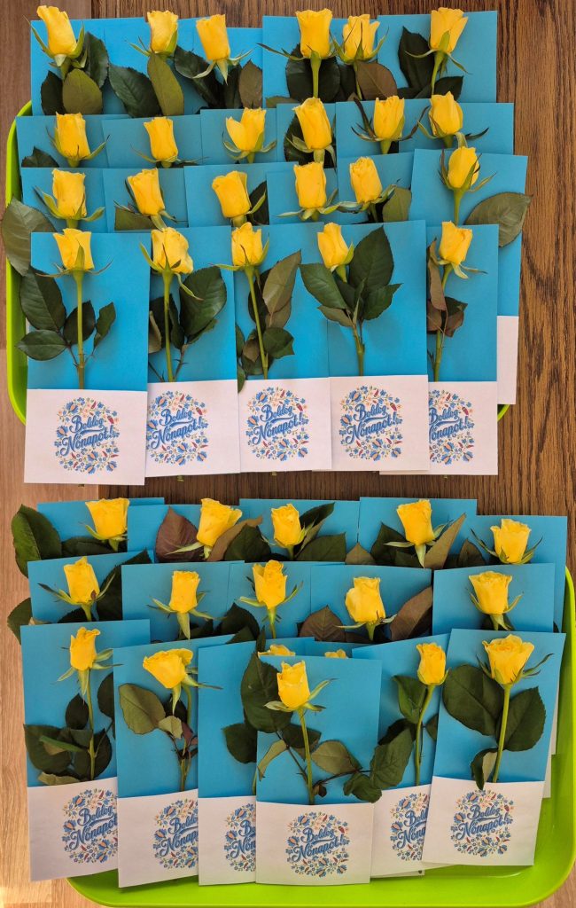 Nőnapi köszöntés az idősek nappali ellátásában