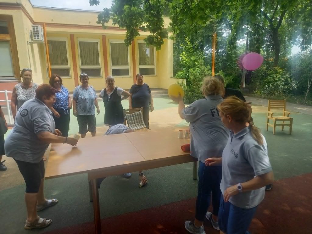 A Gondoskodás Gyermekeinkért Alapítvánnyal partnerségben családi napot tartottunk a FENO-ban