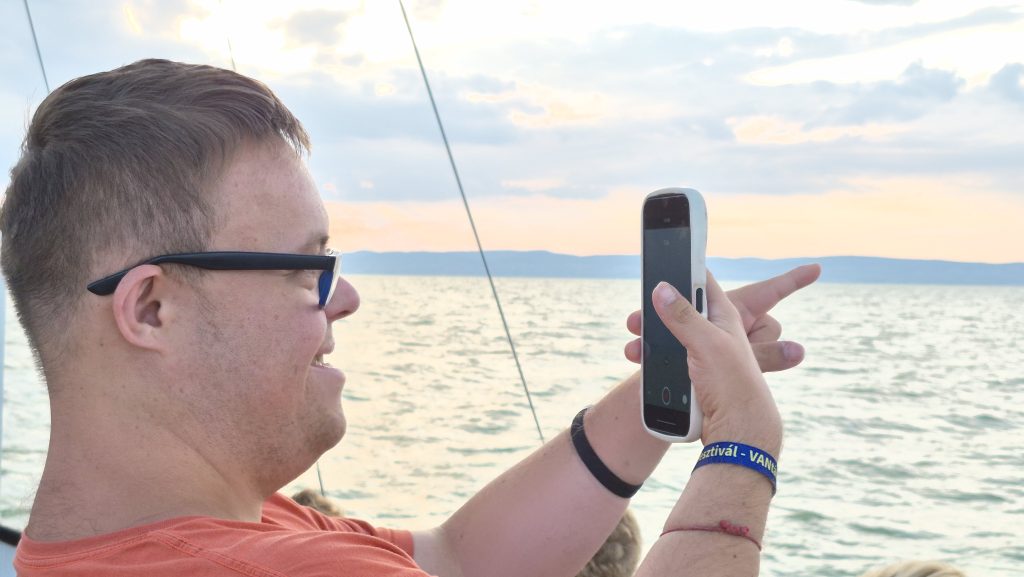 Hajókázás a Balatonon